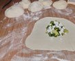 Placinte cu salata, leurda si branza feta-1