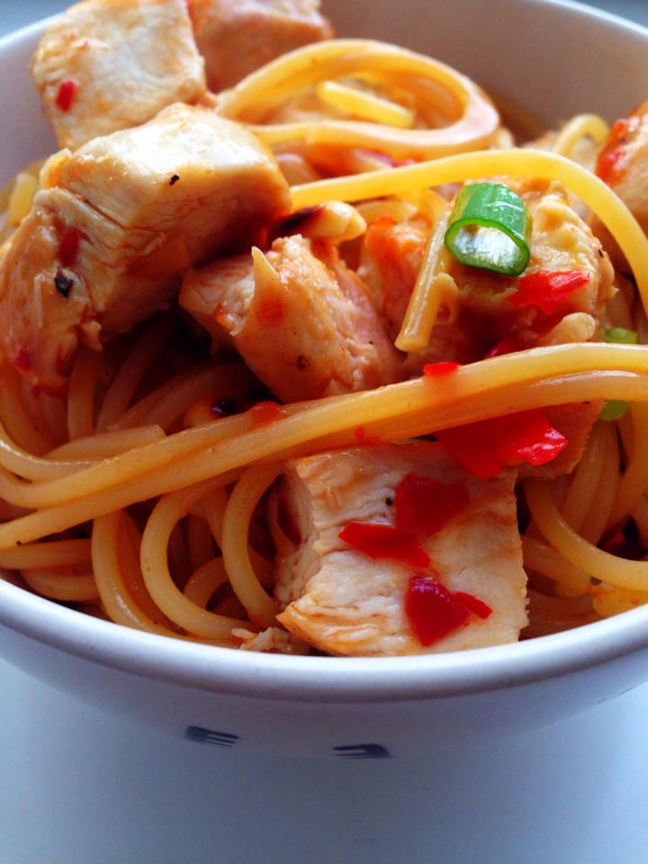 Spaghete Kung Pao