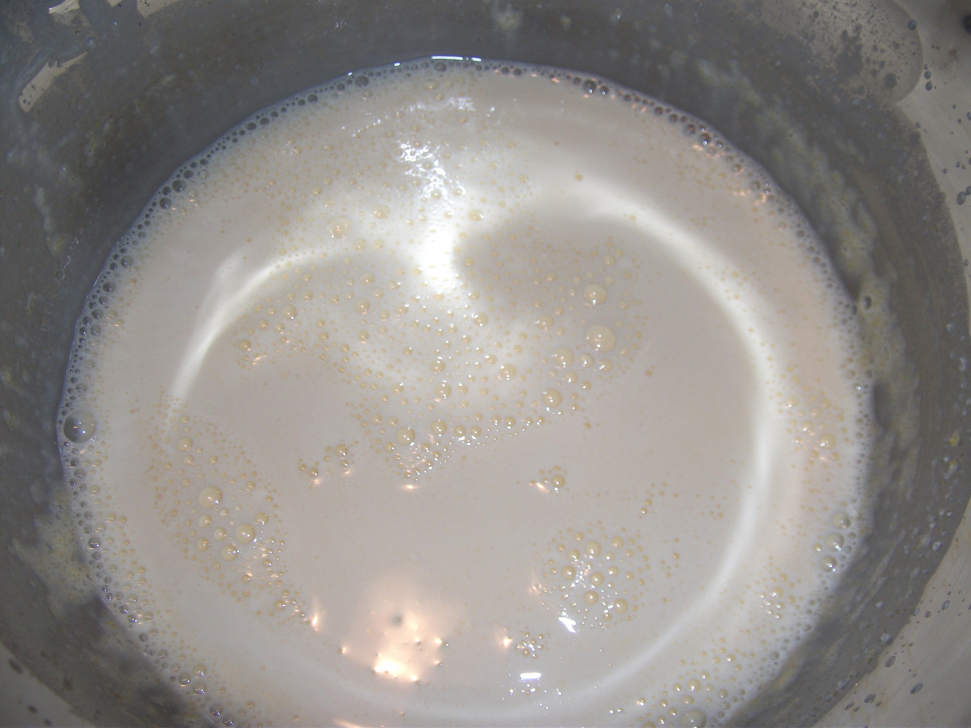 Mini ecler cu crema de vanilie