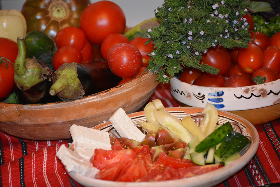 Vreti legume cu gust si cultivate sanatos? www.tomatina.ro este locul in care le gasiti!
