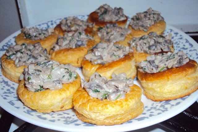 Vol au vent cu ciuperci