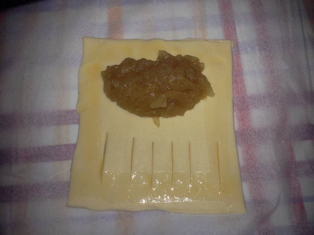 Strudele rapide cu mere