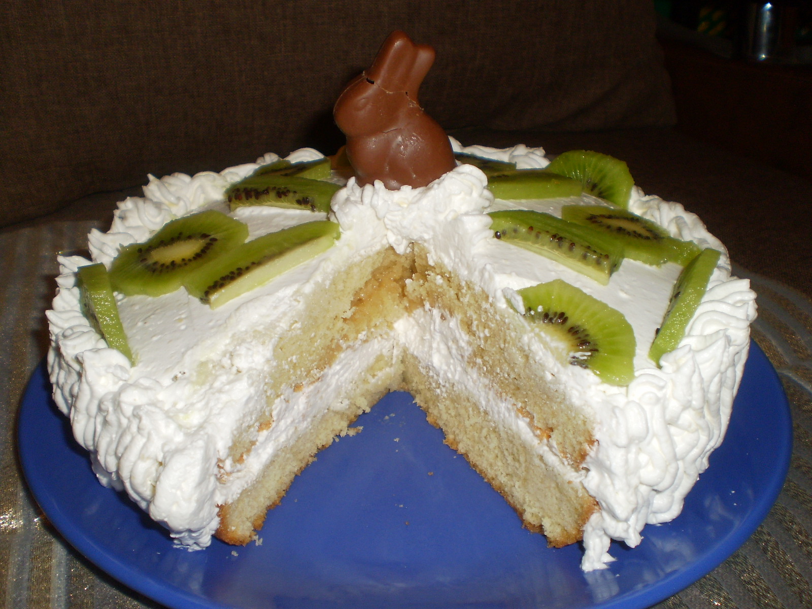 Tort cu mascarpone si kiwi