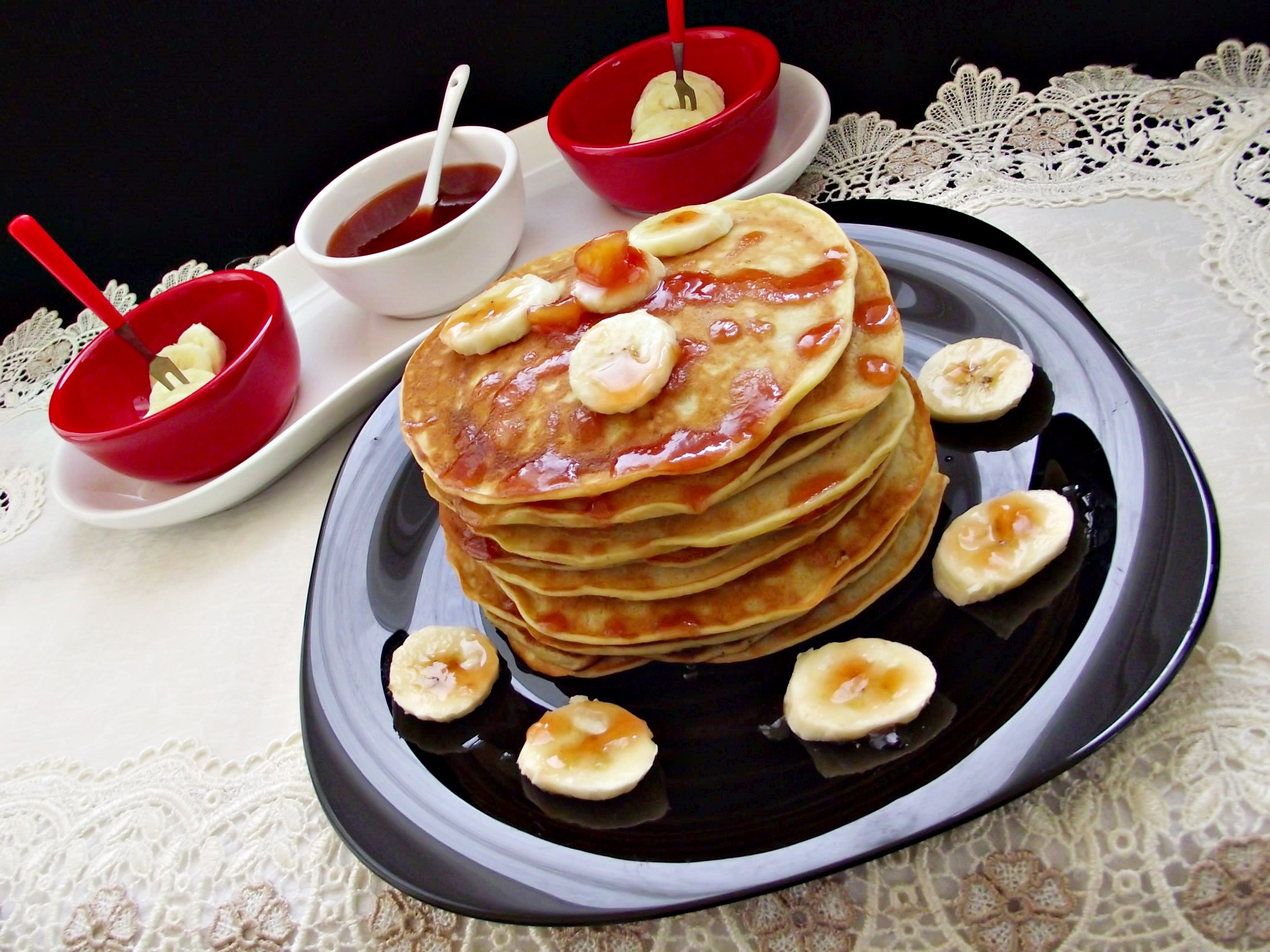 Pancakes cu banane