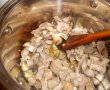 Reteta delicioasa de Ciulama de ciuperci si pipote, servita cu mamaliga-5