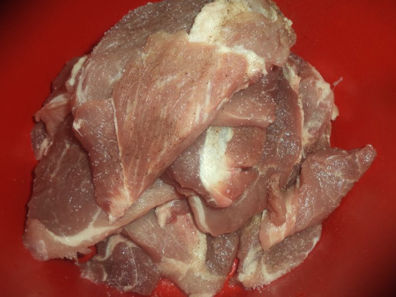 Friptura de porc la tava