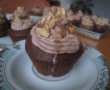 Briose cu snickers ( Snickers cupcakes)-6