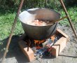 Tocana de porc la ceaun - Reteta savuroasa ideala pentru gurmanzi-17