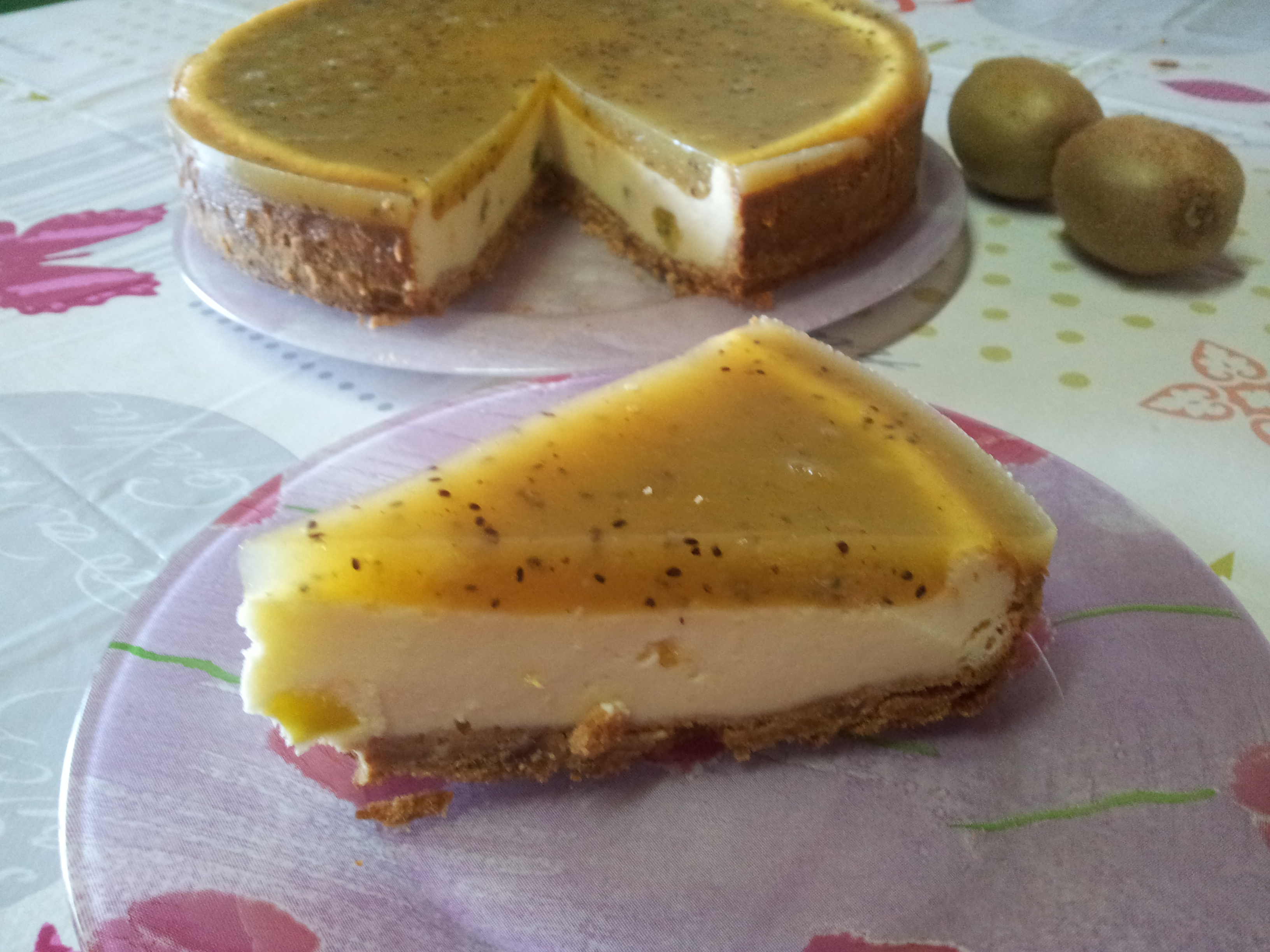 Cheescake cu jeleu de kiwi