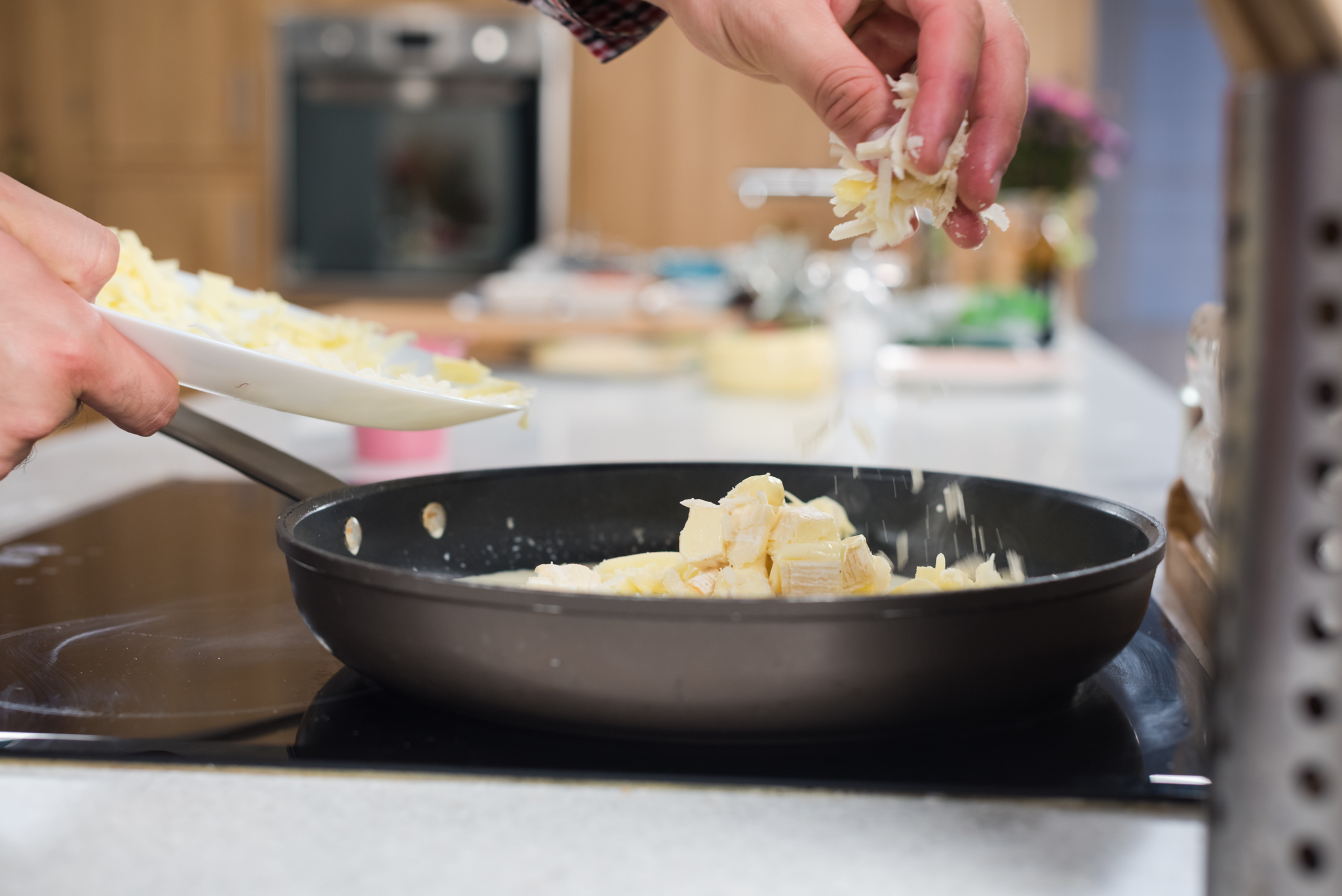 Tagliatelle con spinaci e quattro formaggi - Delaco