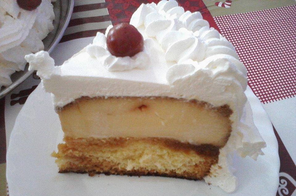 Tort cu crema de zahar ars