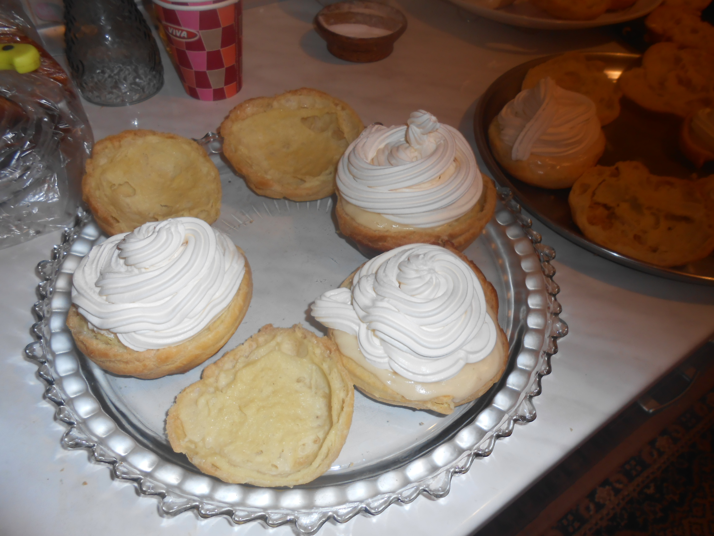 Choux a la Creme