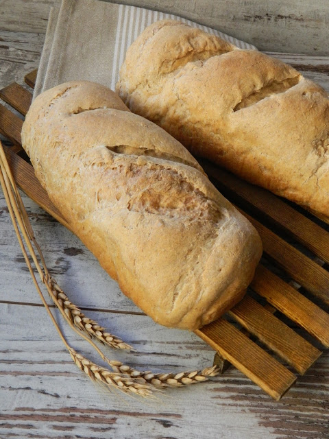 Paine de casa cu faina integrala de secara