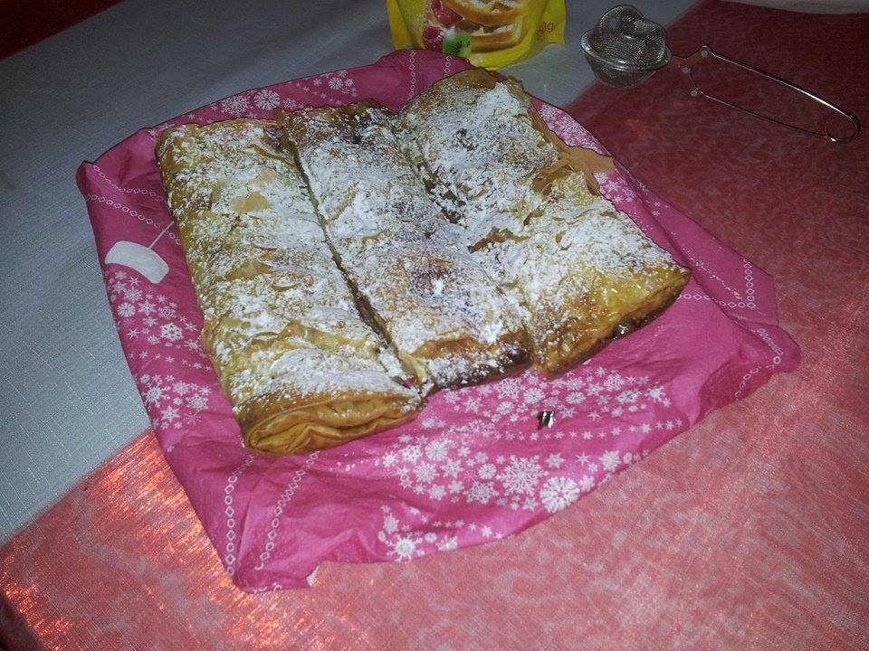 Strudel cu mere