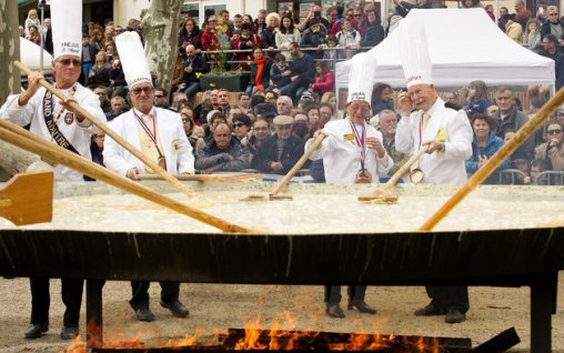 Cum arata o omleta facuta din 15.000 de oua