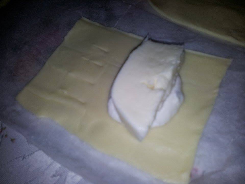 Pachetele cu Ricotta si Mozzarella