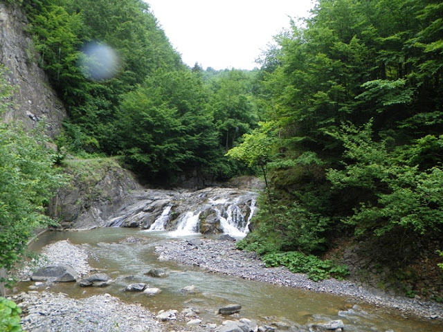 Lepsa-astazi Cheile Tisitei si Cascada Putna