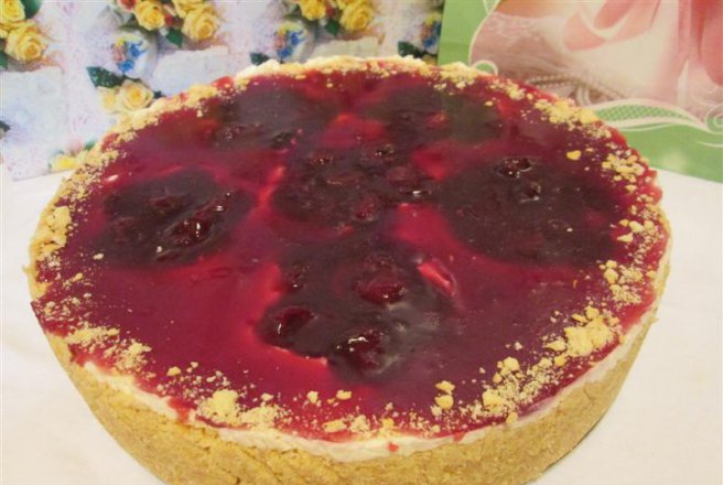 Cheesecake cu visine (fara coacere)