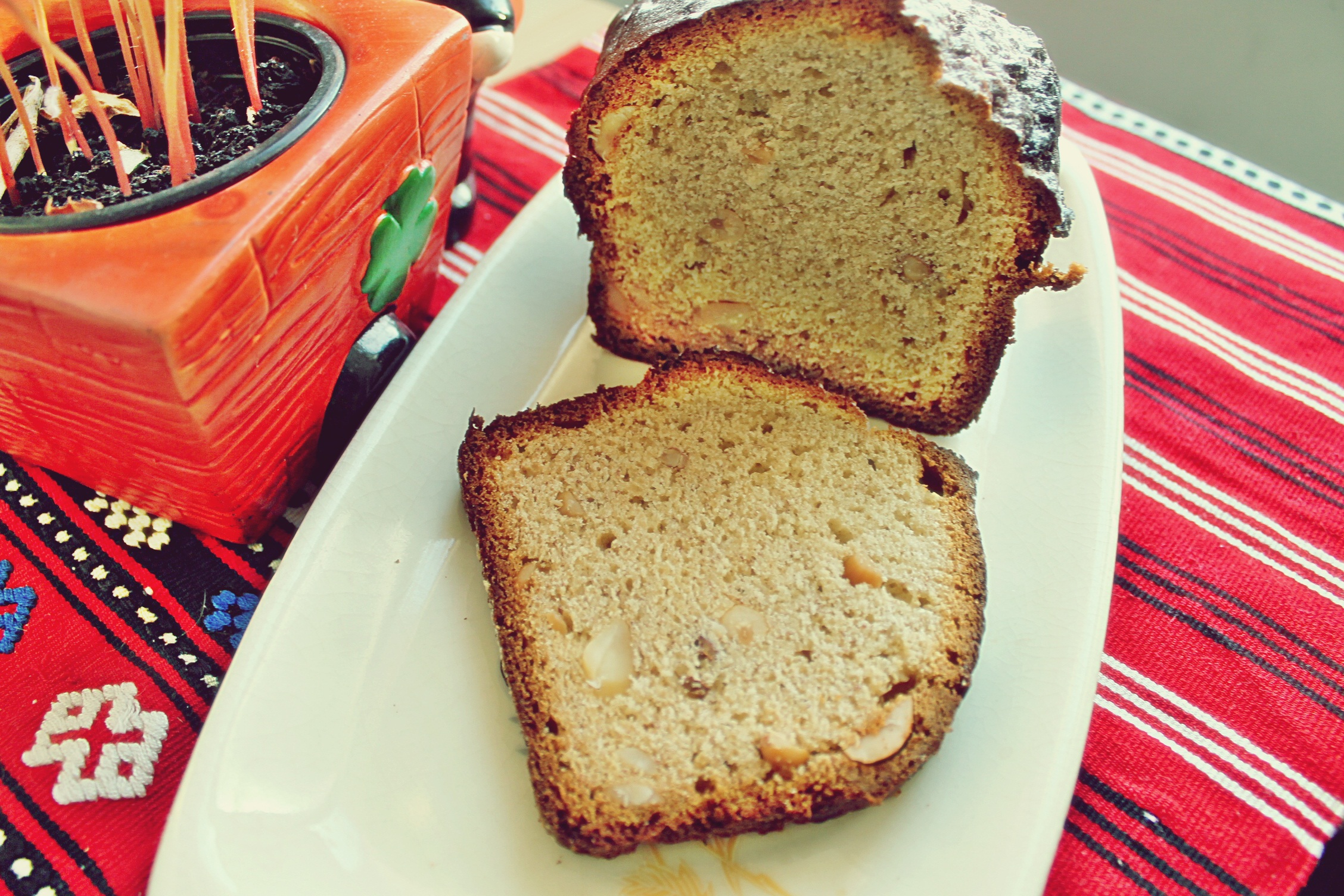 Banana bread cu arahide - chec cu banane si arahide