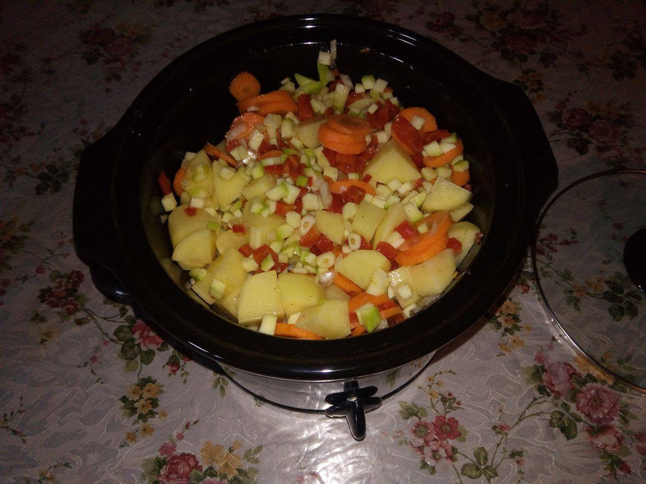 Mancare de legume la slow cooker Crock-Pot