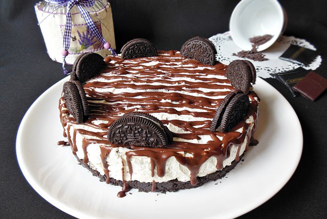 Desert cheesecake cu oreo