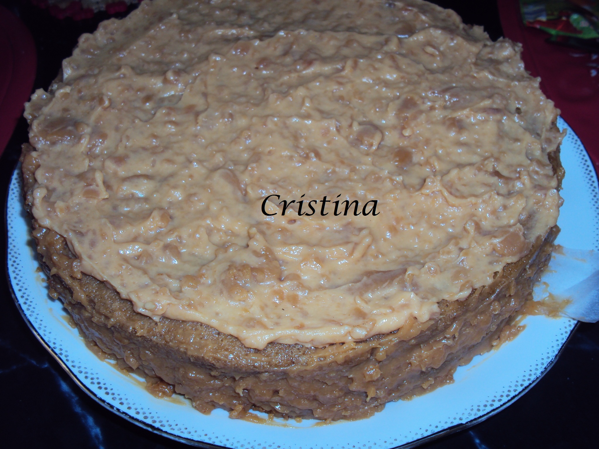 Desert tort cu crema de caramel