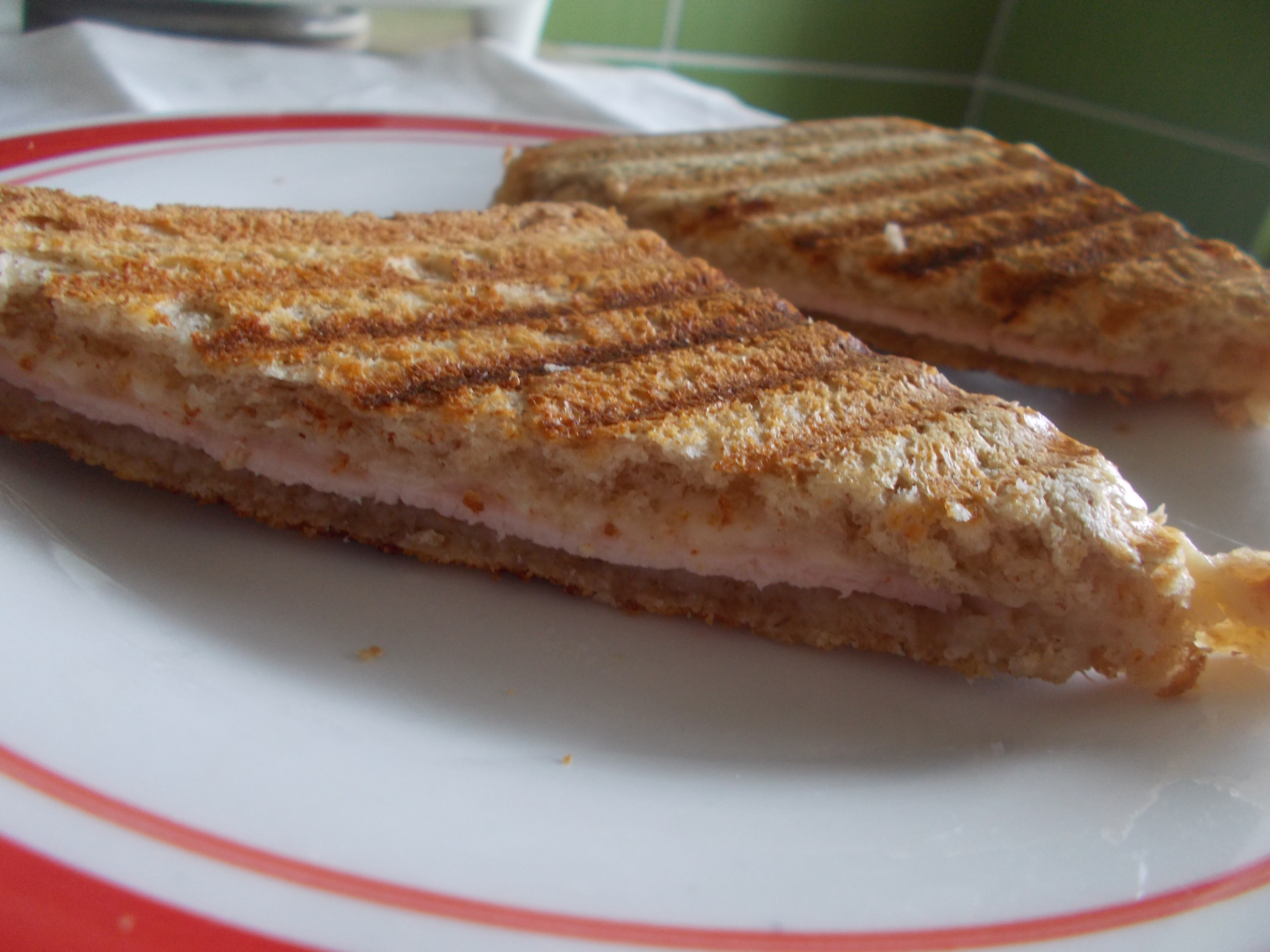 Sandvis Croque-monsieur