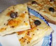 Focaccia cu masline, cascaval si parmezan-8