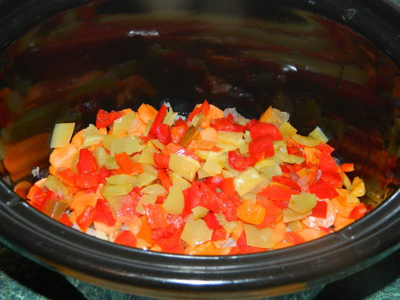 Pilaf cu pui si legume la slow cooker Crock-Pot