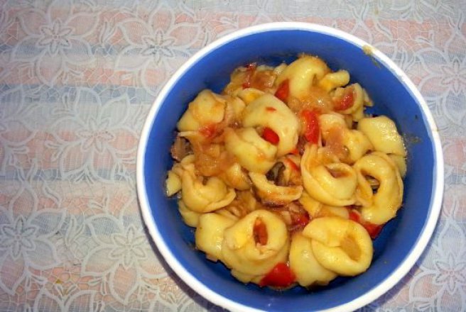 Tortellini cu carne si legume