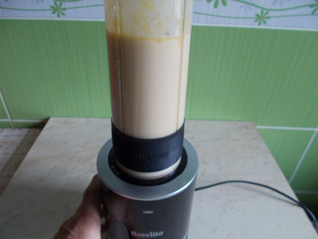 Milkshake de piersici si banane