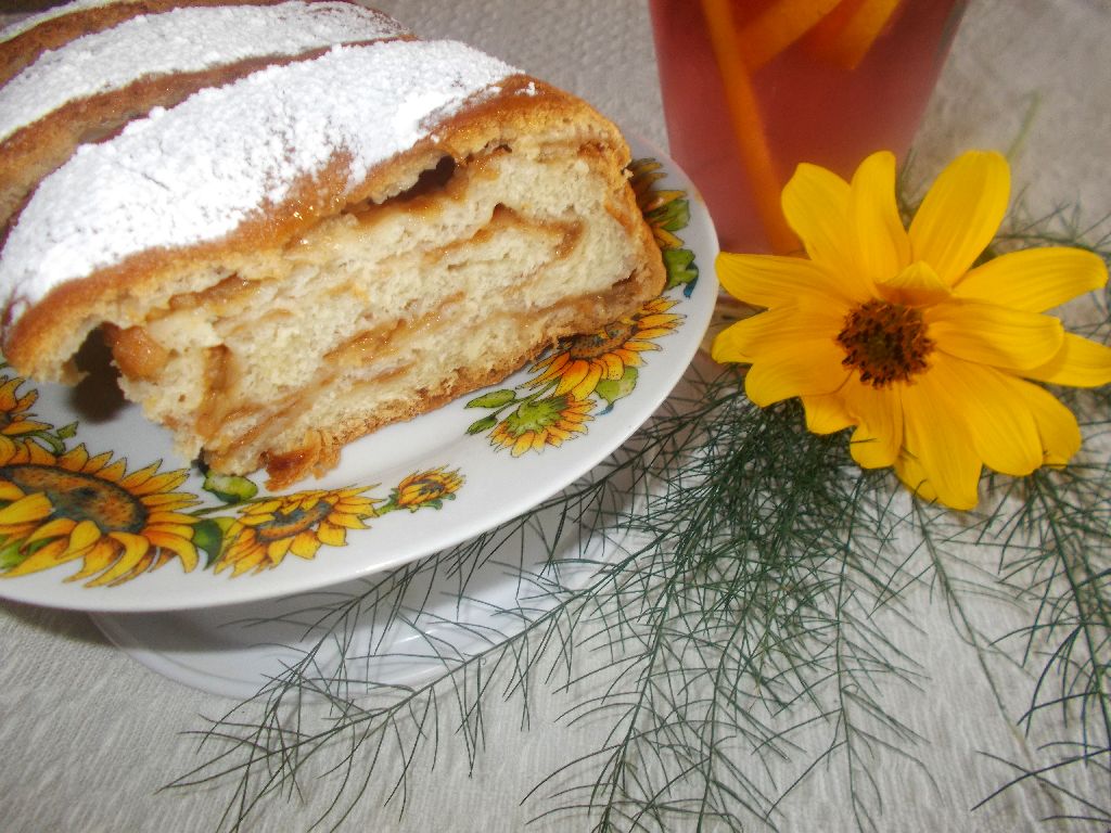 Desert strudel de post cu mere de vara