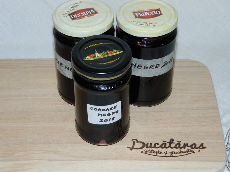 Dulceata de coacaze negre