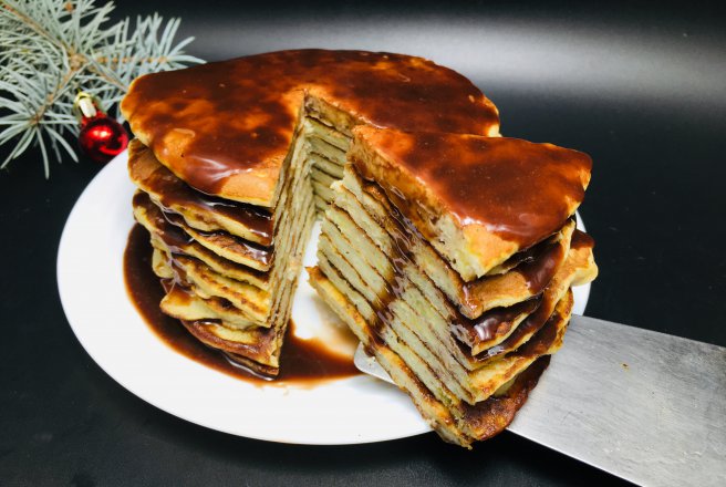 Desert pancakes cu banane si ciocolata