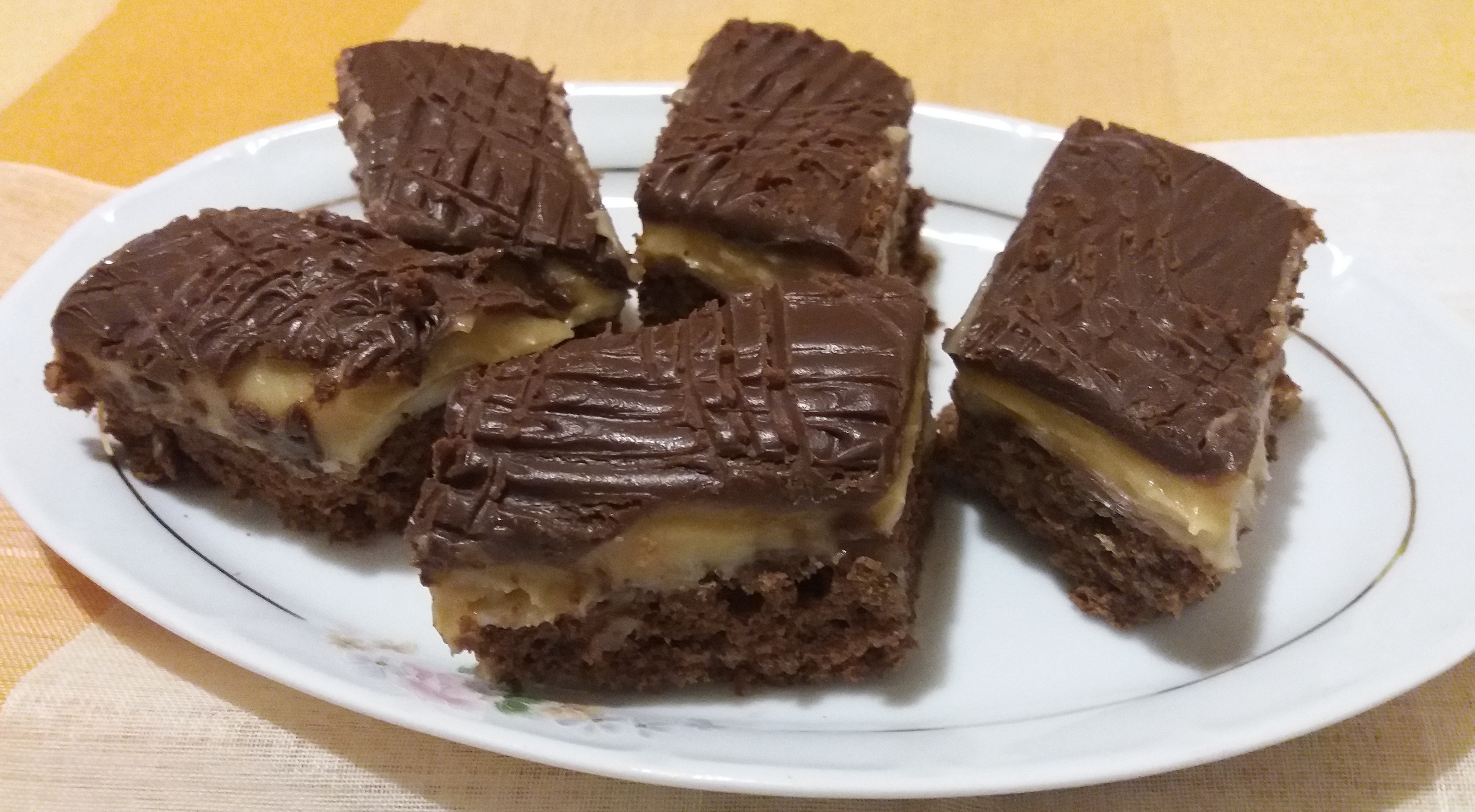 Desert Snickers Bars