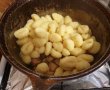 Tocana de gnocchi cu carne de porc-3