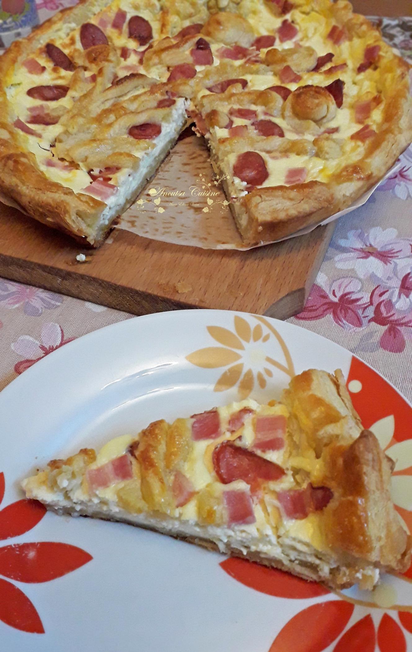 Aperitiv tarta cu branza, bacon si cabanos