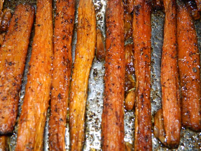 Morcovi caramelizati la cuptor