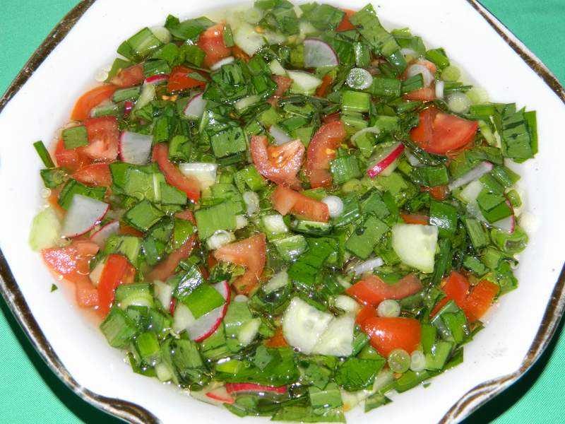 Salata de legume cu leurda