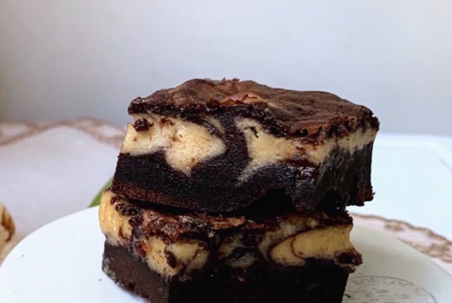 Desert cheesecake brownies