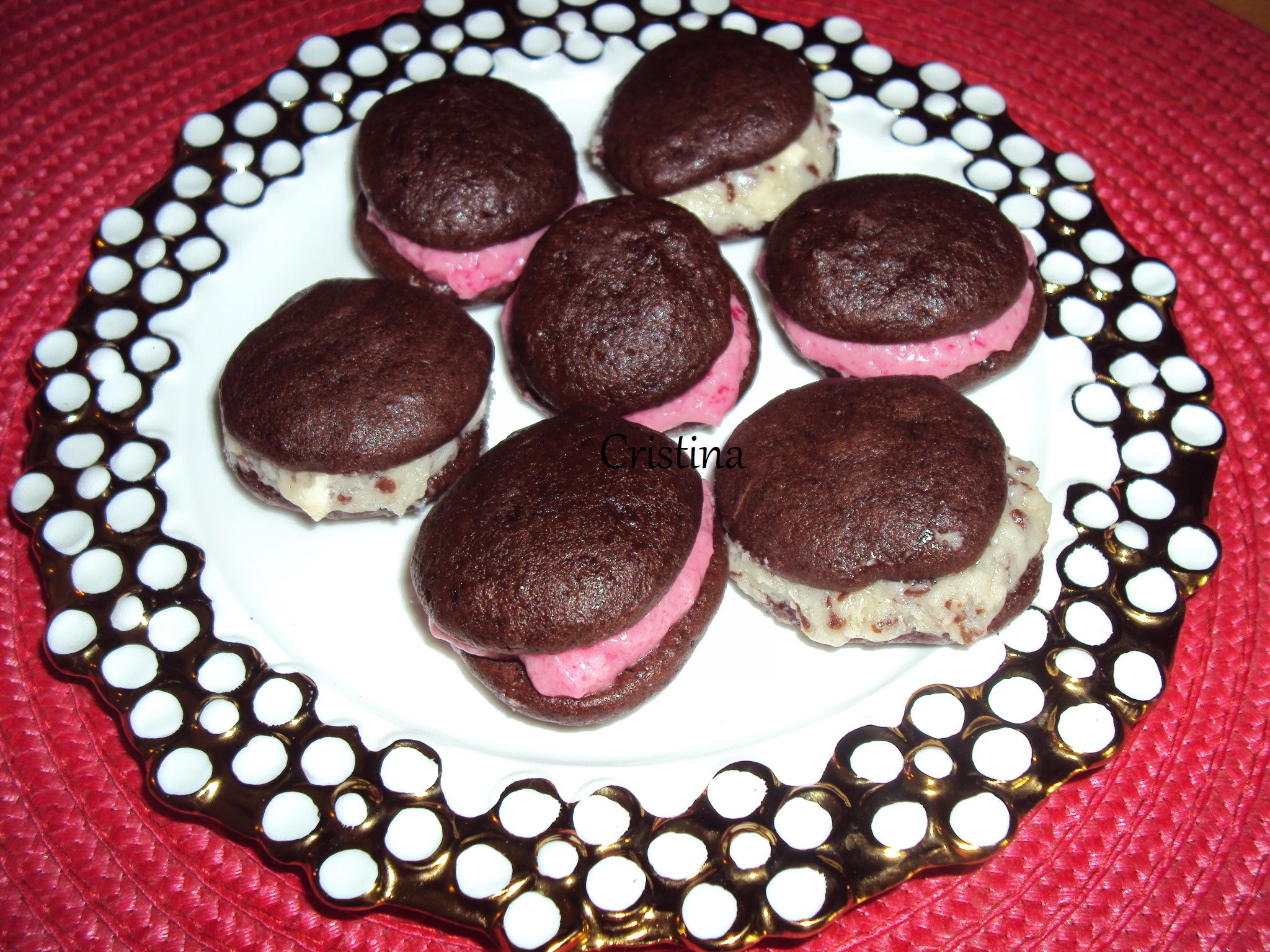 Desert prajiturele whoopie