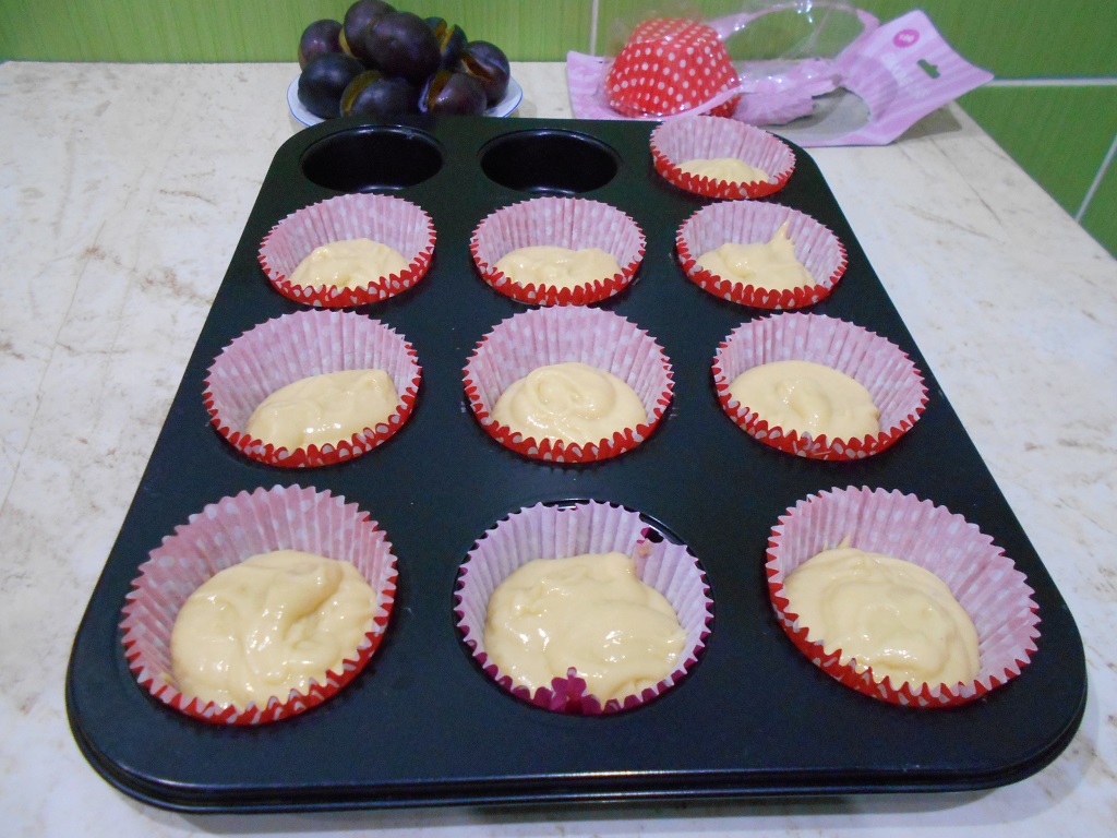 Desert muffins cu prune