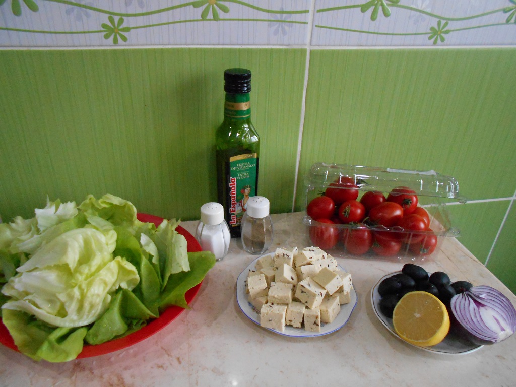 Salata de rosii cu branza tofu