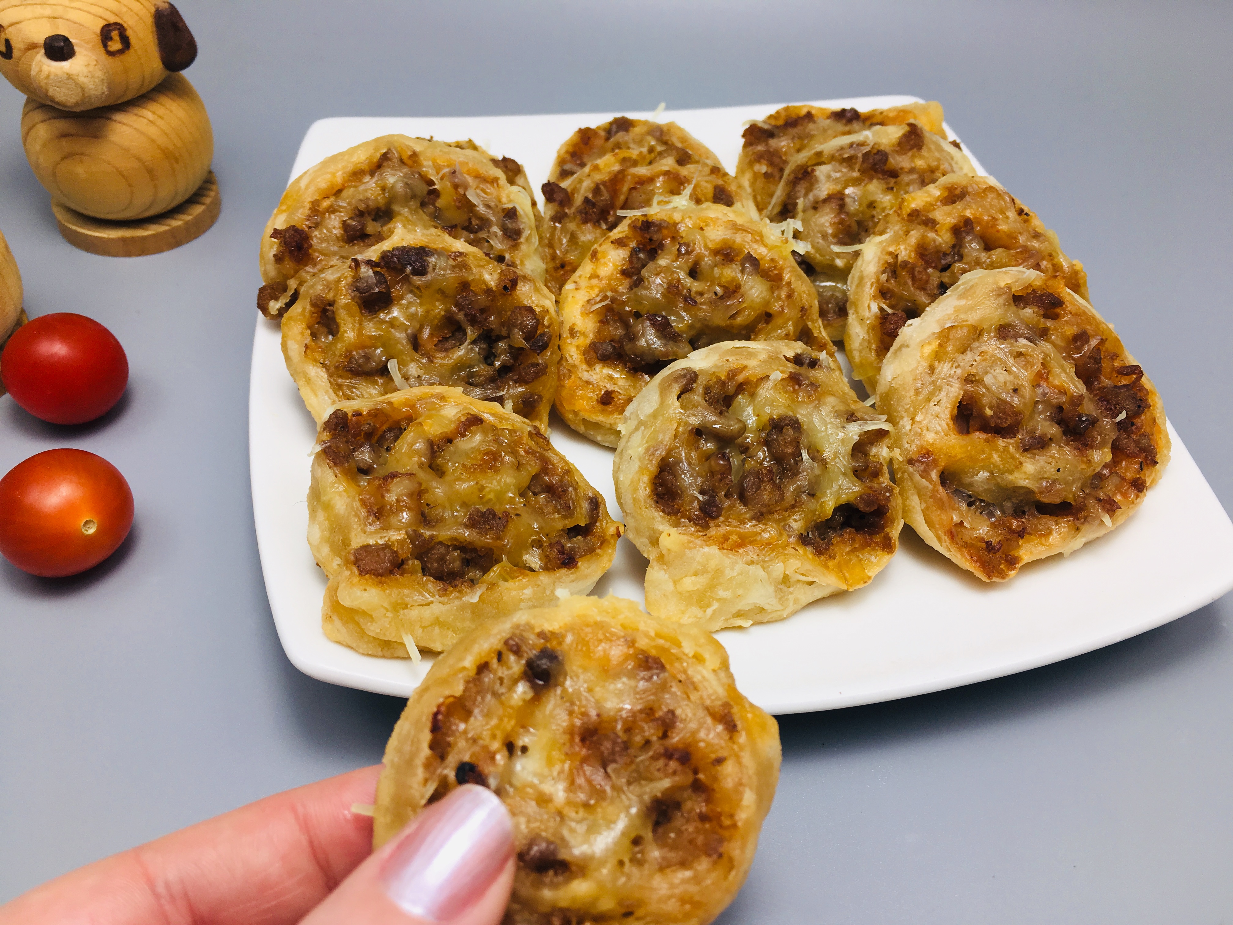 Melcisori aperitiv cu carne tocata