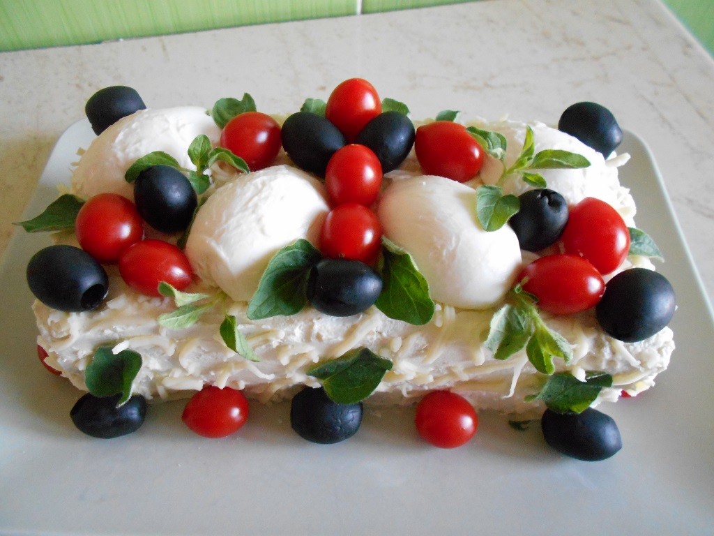 Aperitiv tort Mozzarella