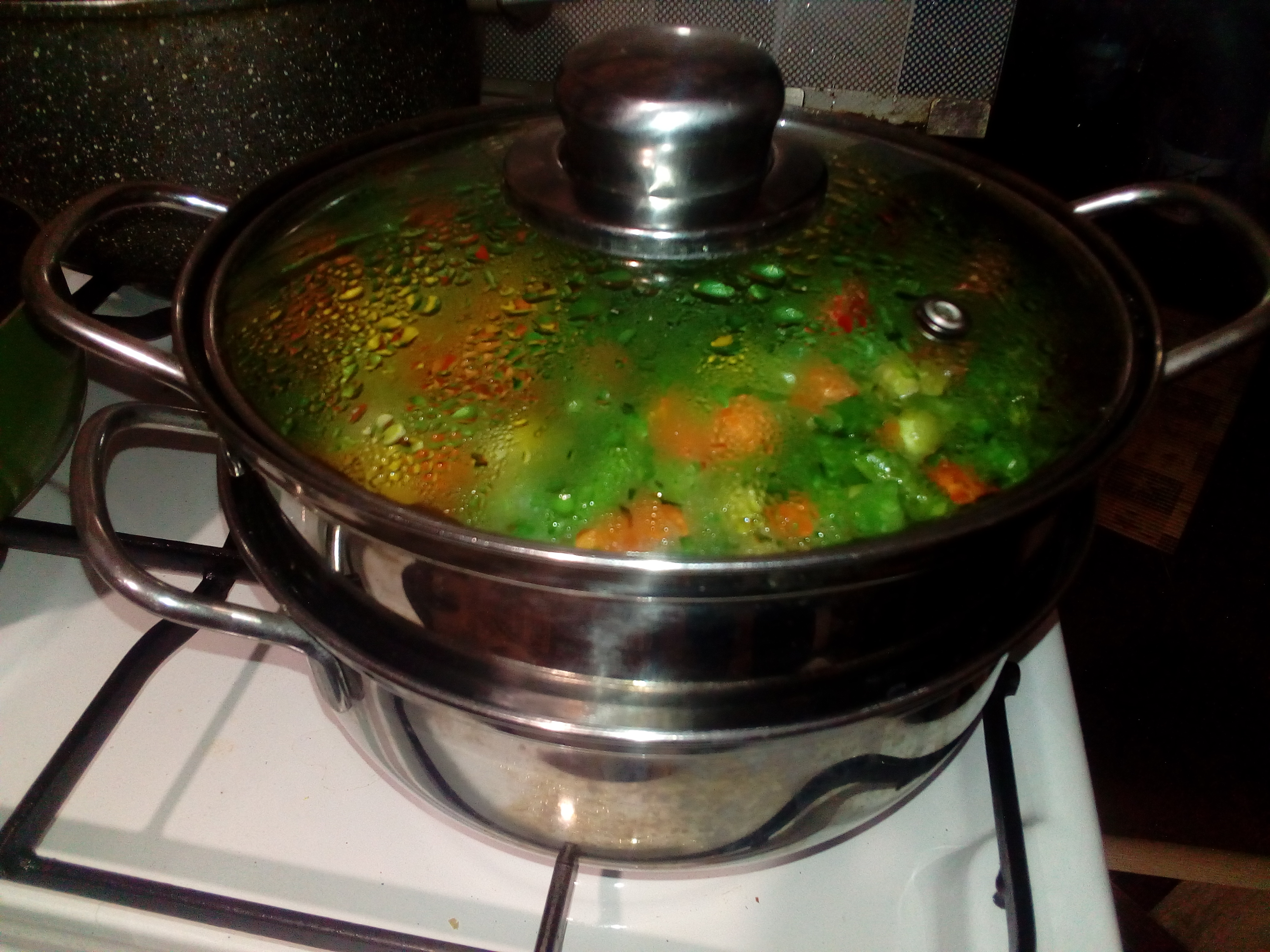 Legume la aburi