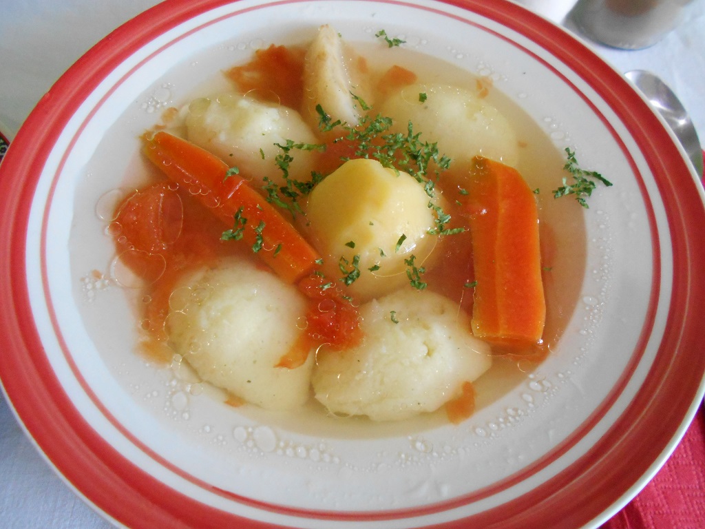 Supa dietetica de legume, cu galuste de gris, fara oua