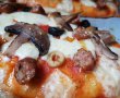 Pizza rapida cu blat pufos (fara drojdie) cu aluat fraged-21