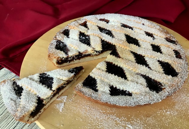 Desert tarta crocanta cu magiun de prune