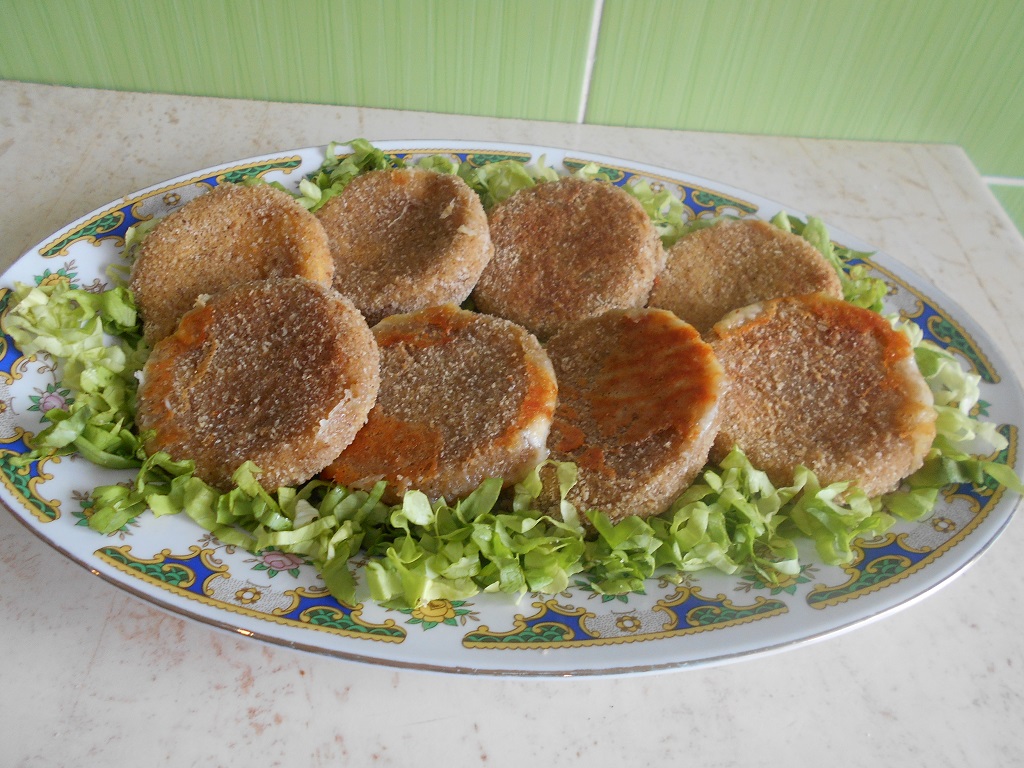 Cascaval pane la cuptor, cu cartofi natur